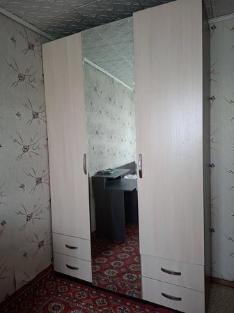 Продам шкаф