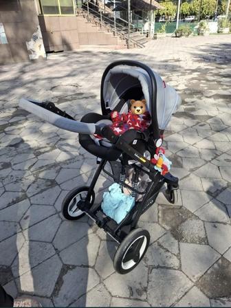 Продам детскую коляску