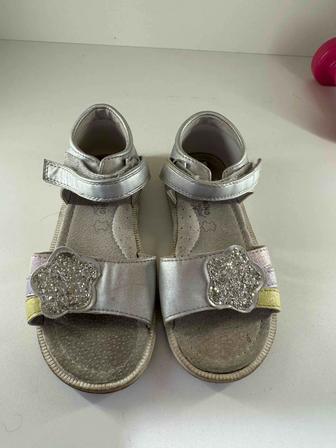 Сандали детские для девочки