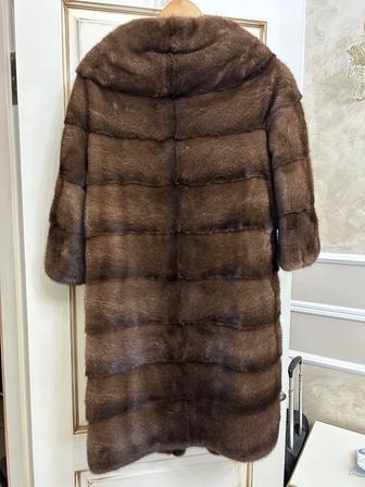 Продам норковую шубу