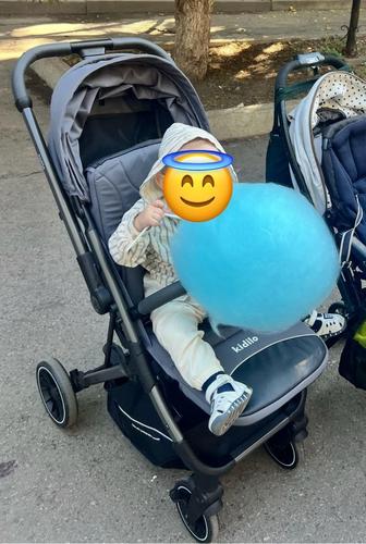 Коляска прогулочная Продам