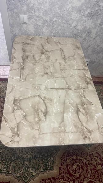 Продам стол