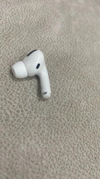 Продам 1наушник air pods 3 оригинал