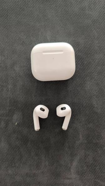 Продам Наушники Airpods 3