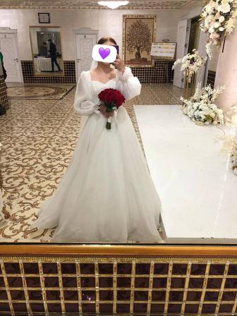 Свадебные платье