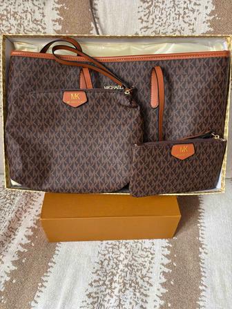 Продам женский сумки