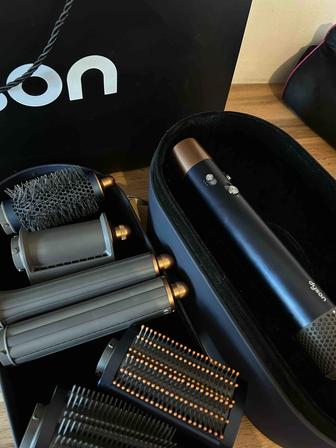 Продаю оригинальный Dyson Airwrap (стайлер для волос)