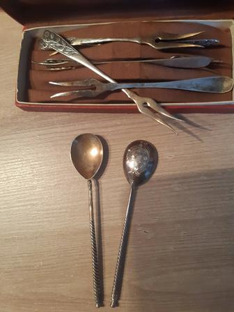 Коллекционное вилки,ложки