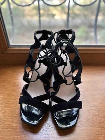 Продаю женские босоножки, TJ Collection (британский бренд, Handmade)