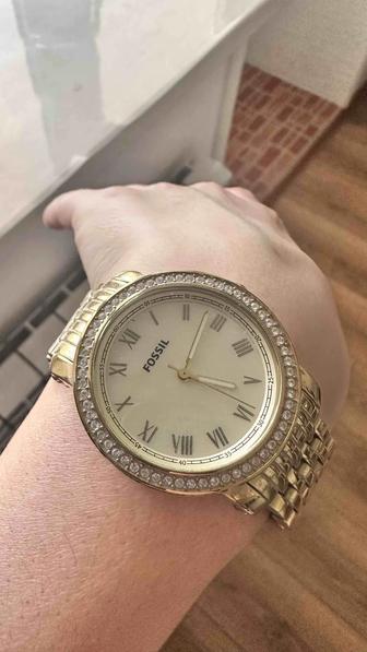 Часы Fossil