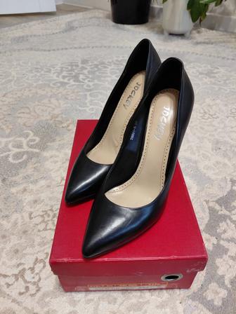 Женские туфли