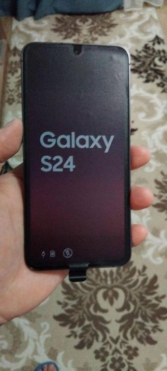 Продам Samsung s24