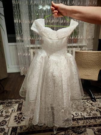 Продам платье