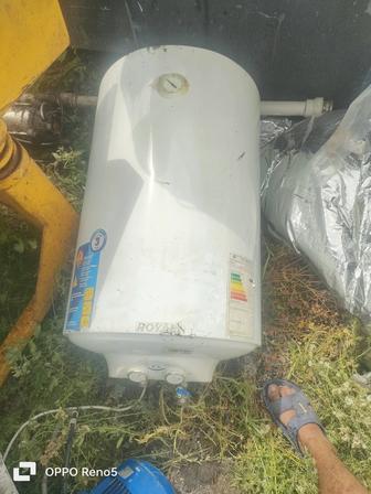 Продам бойлер для воды 80 л