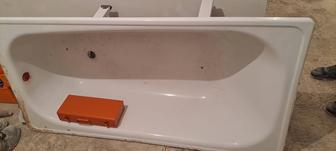 Продаю ванну металлическую и раковина . Унитаз