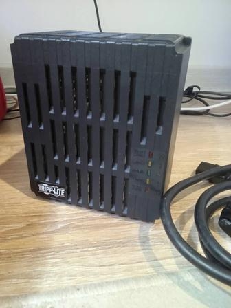 Стабилизатор напряжения Tripp-lite