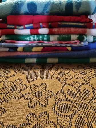 Продам одеяла шерстяные