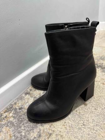 Женские ботильоны