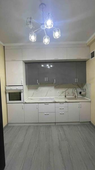 Кухонный гарнитур Б/у