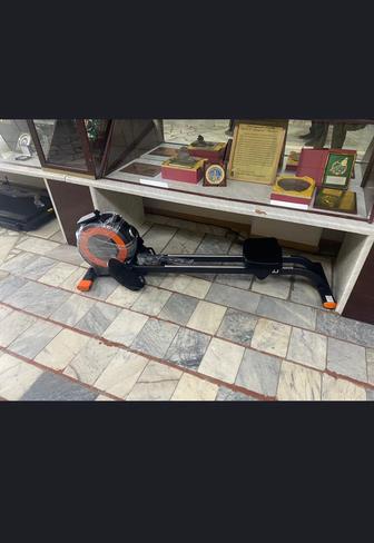 Продам тренажер гребля