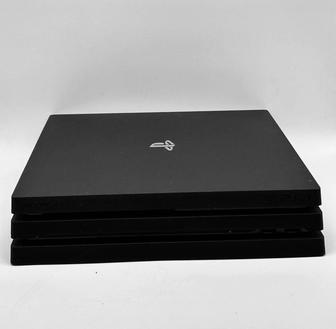 PS 4 PRO