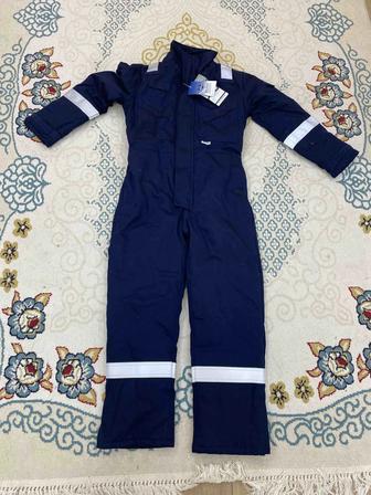 Качественный зимний комбинезон