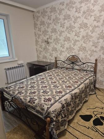 Продается раскладной диван и кровать с матрасом в отличном состоянии
