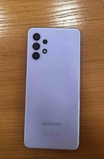 Samsung Galaxy A32 (128 ГБ) отличное состояние
