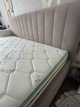 Продам кровать