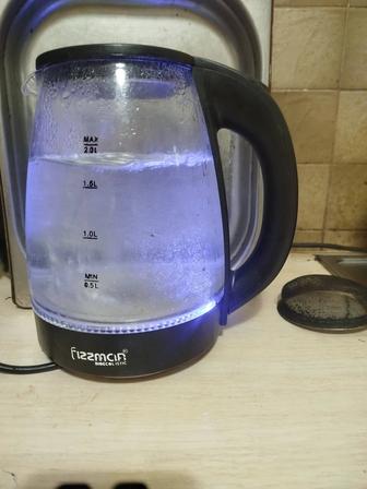 Чайник электрический рабочий