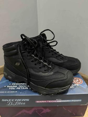 Женские ботинки Sketchers