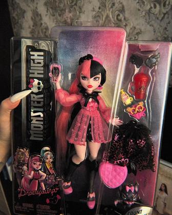 Кукла Monster High Draculaura