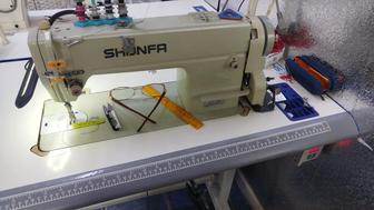 Швейная машина