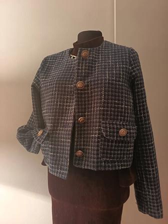 Женский твидовый пиджак