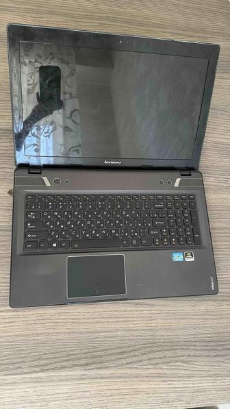 Продаю ноутбук Lenovo IdeaPad Y580 на запчасти
