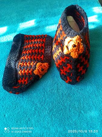 Шестряные носочки, домашние тапочки. 100% шерсть