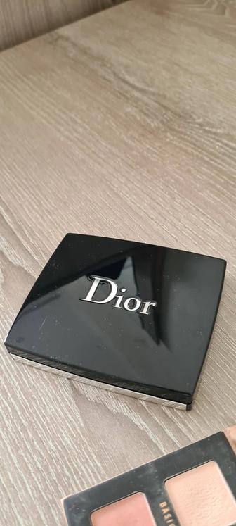 Тени Dior
