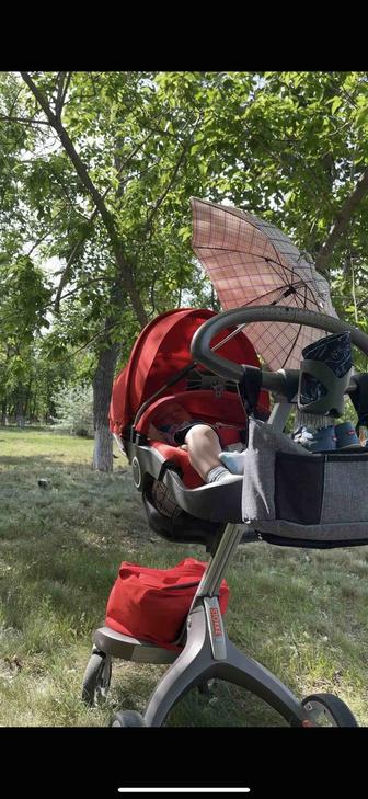 Коляска Stokke