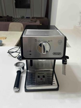 Кофемашина Delonghi