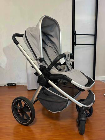 Коляска 2 в 1 Moon Resea S