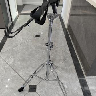 Стойка для дарбуки и джембе