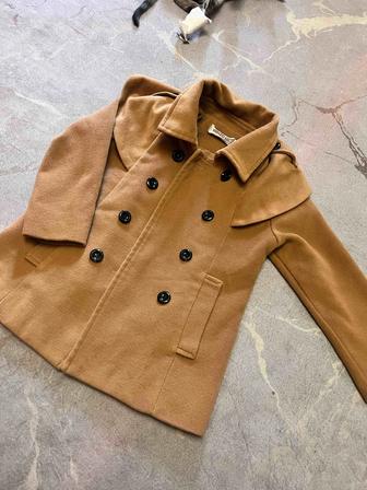 Пальто на девочек