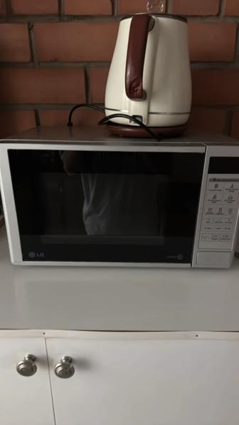 Продам микроволновку