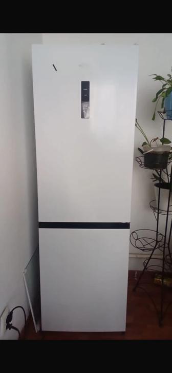 Продам холодильник новый