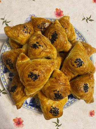 Қатпарлы,үйдің самсасы өте дәмді