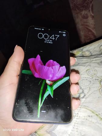 Продам телефон Xiaomi Redmi not 8 pro