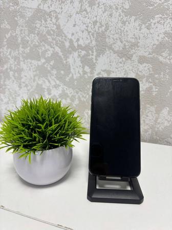 Продам айфон Х