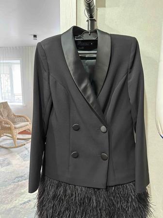 Продам платье