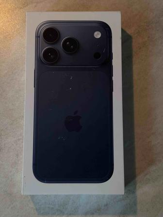 iPhone 17 pro 256 темно синий