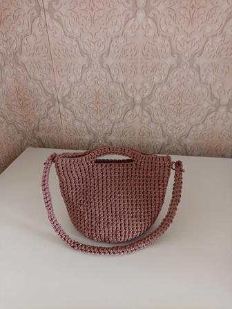 Продам вязаный сумка